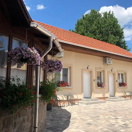 Apartament Illa Eger